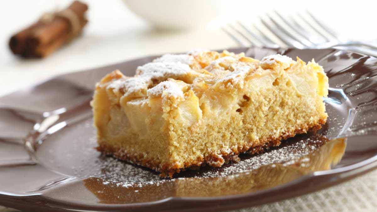 Succulent gâteau aux pommes et à la ricotta