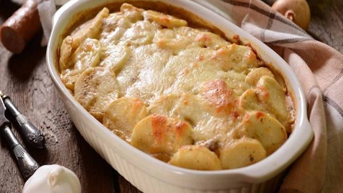 gratin de pommes de terre et saucisse de Morteau