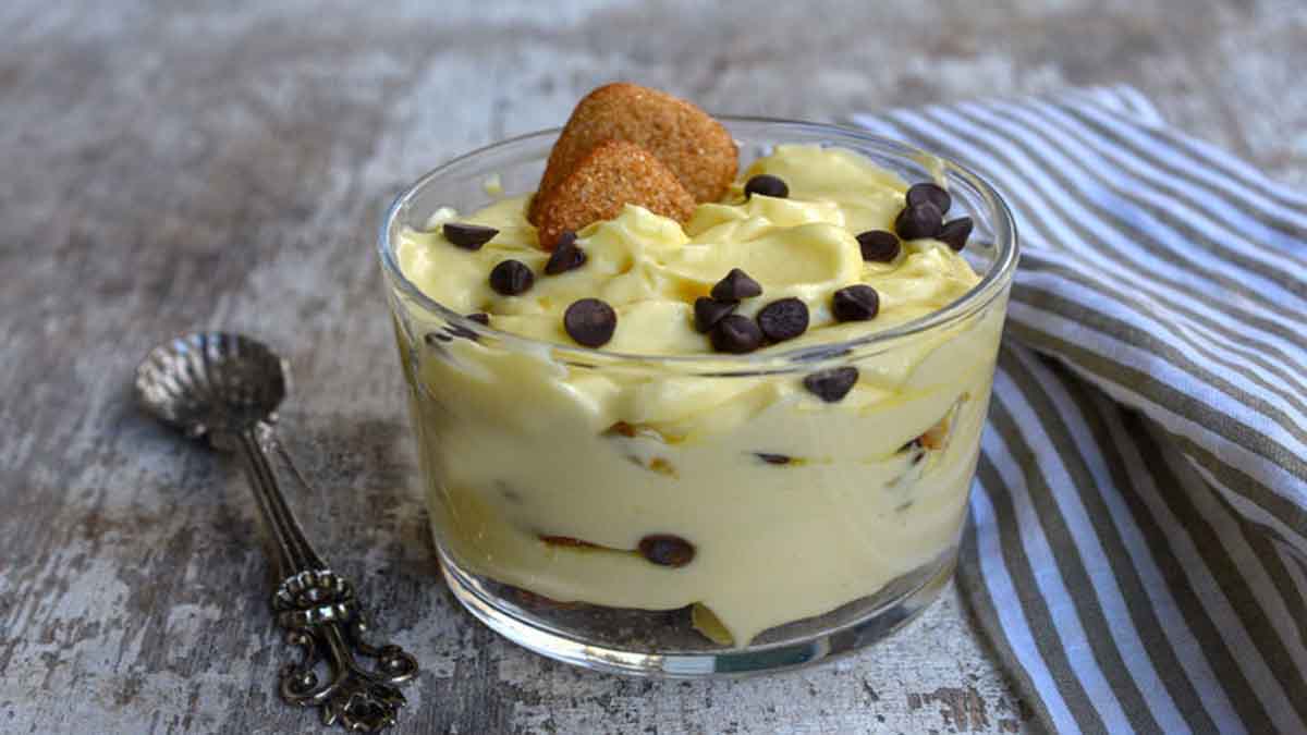 Tiramisu aux biscuits à la cuillère et pépites de chocolat