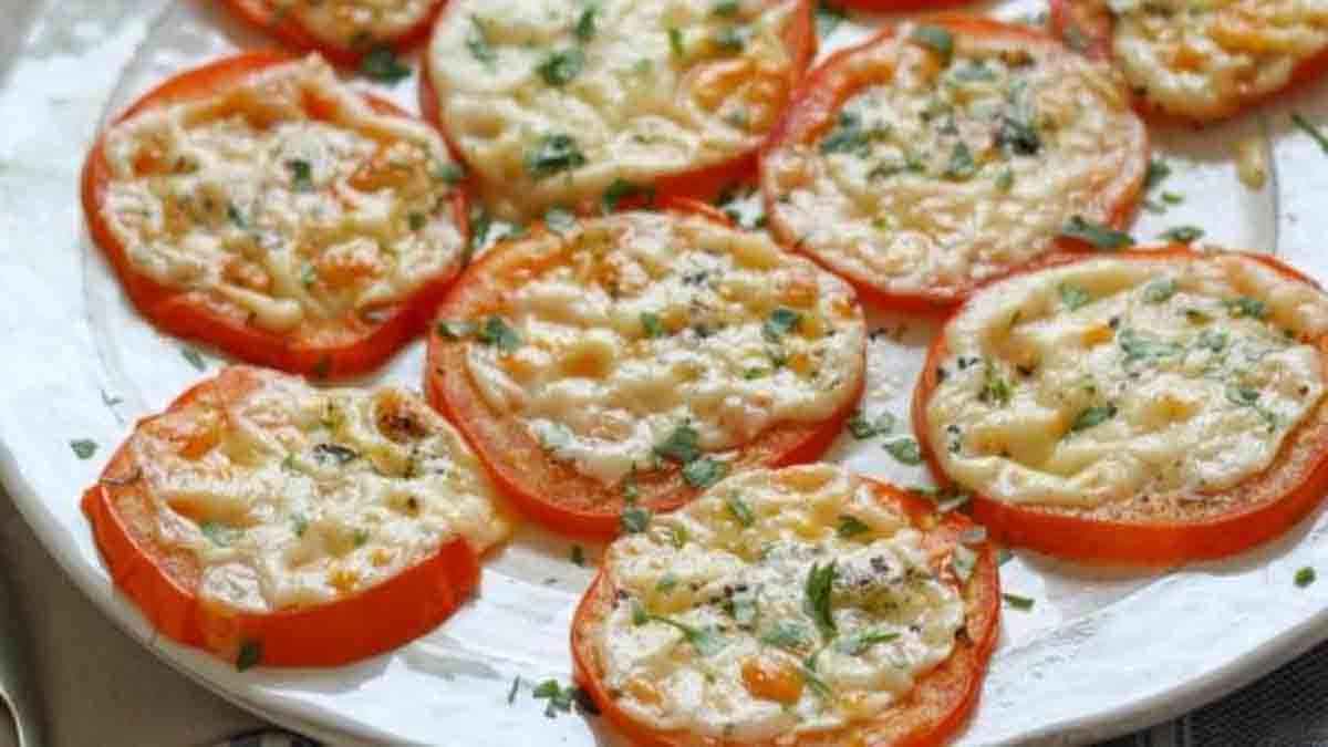 Tomates au parmesan et aux fines herbes