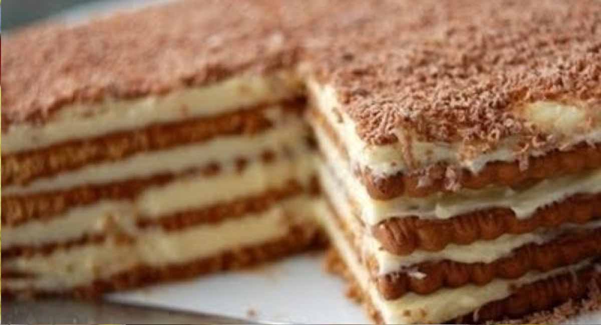 Gâteau aux petits-beurre et café