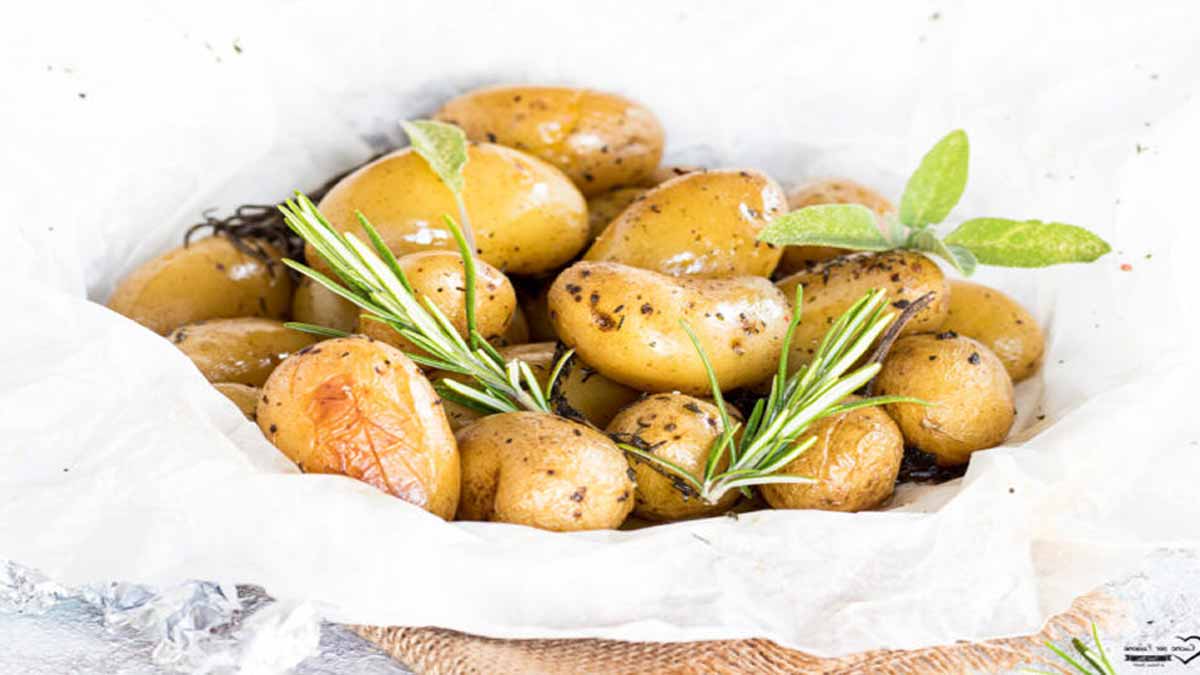 Pommes de terre en papillote