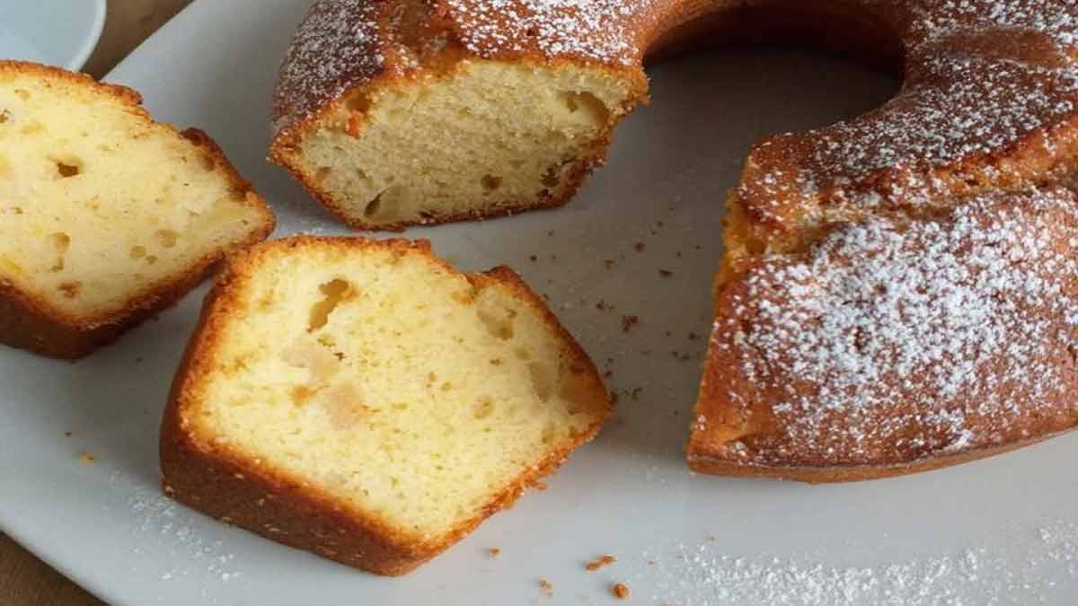 Gâteau au yaourt et aux pommes