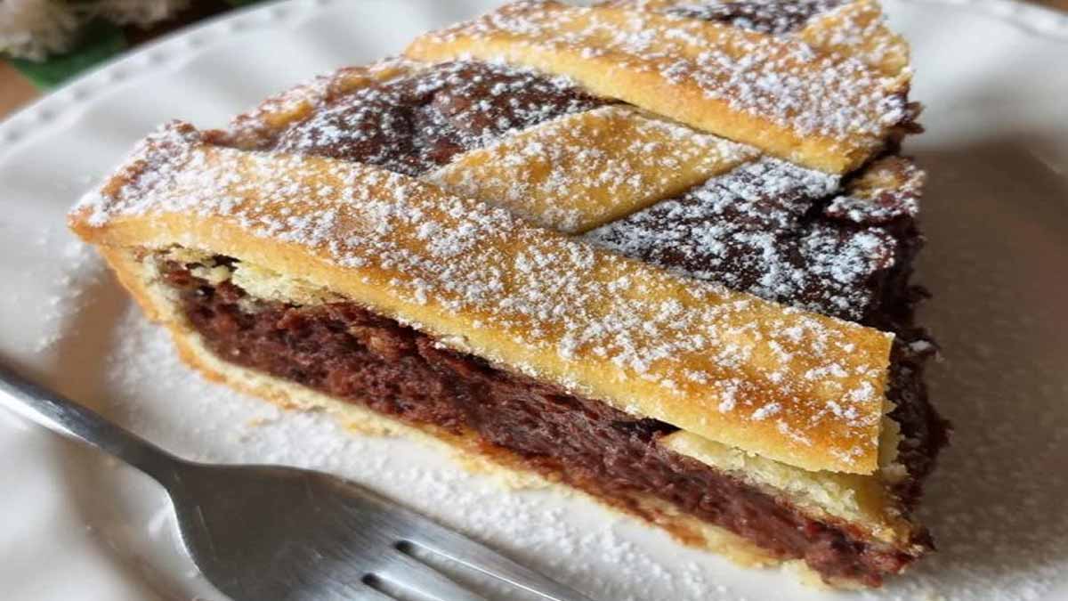 Tarte garnie à la crème de ricotta au cacao