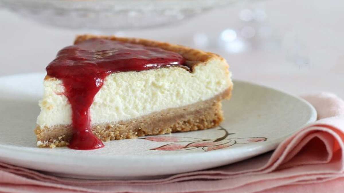 Cheesecake cuit dans une friteuse à air