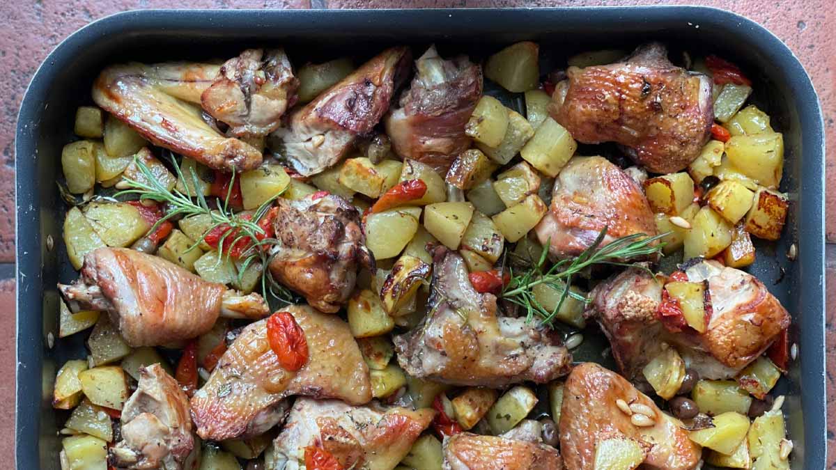 Poulet au four avec pommes de terre