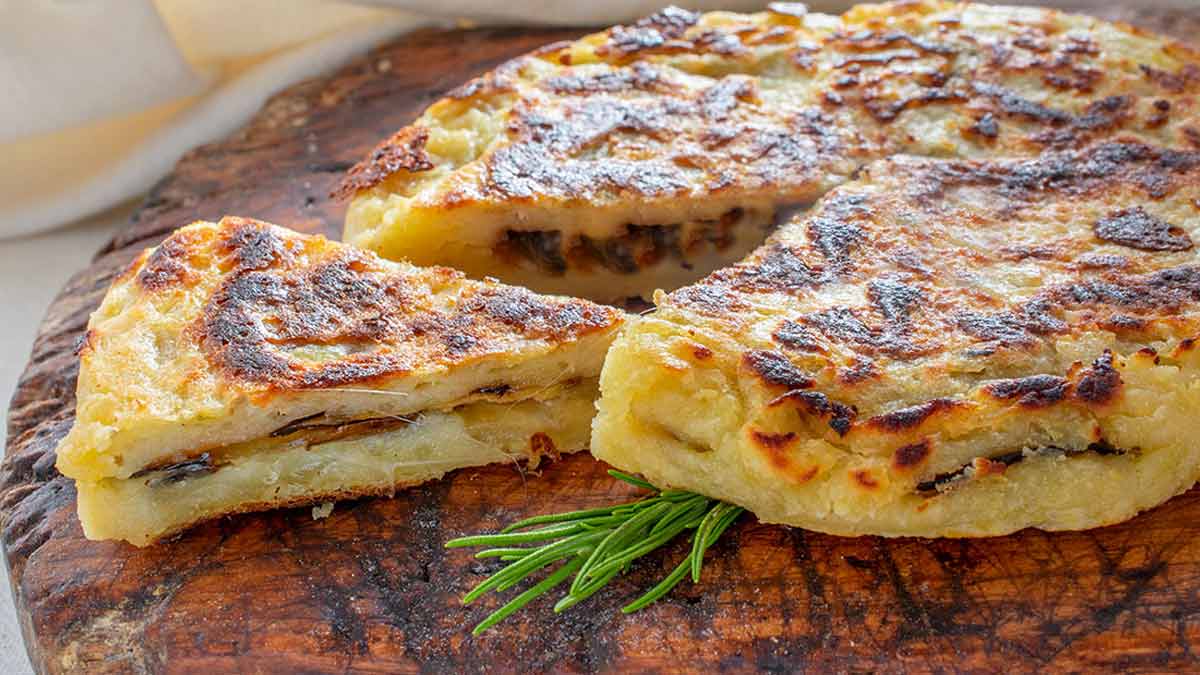 Tarte aux pommes de terre et aubergines