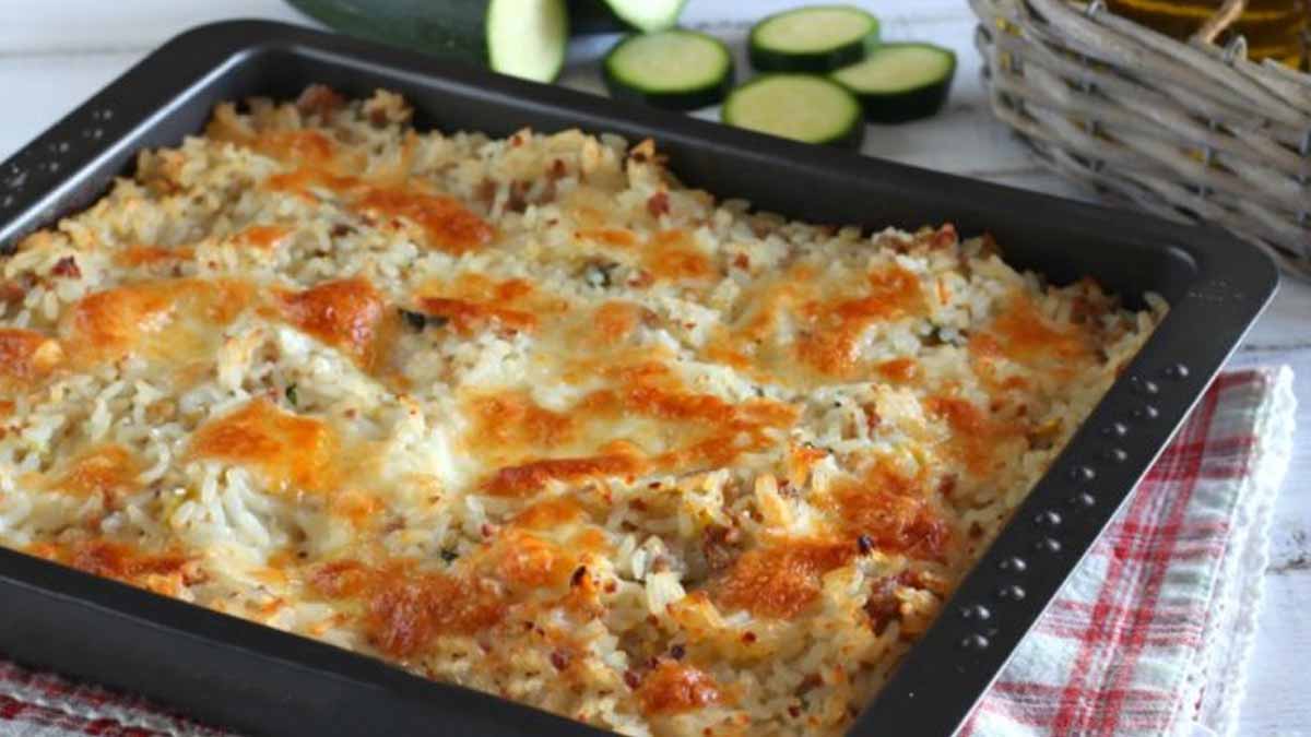 La recette du gratin de riz aux courgettes