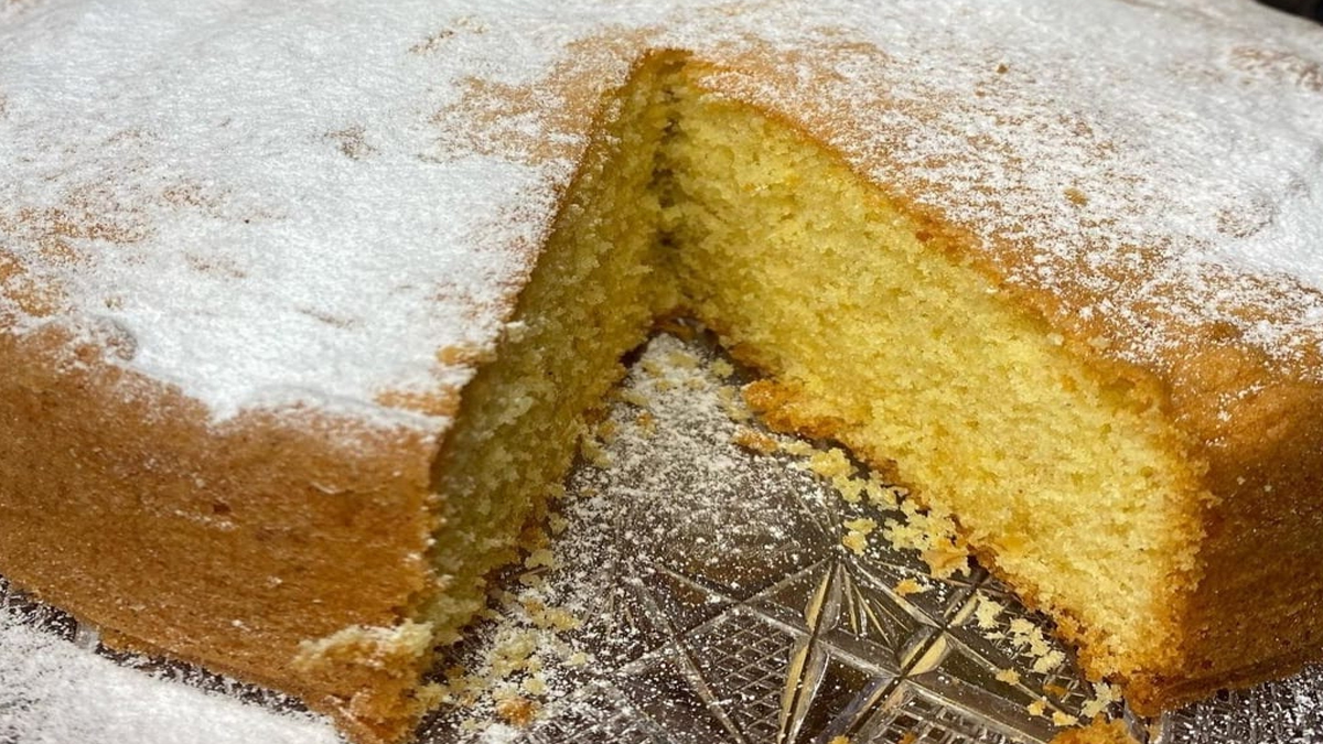 Un délicieux gâteau au citron, tendre et moelleux