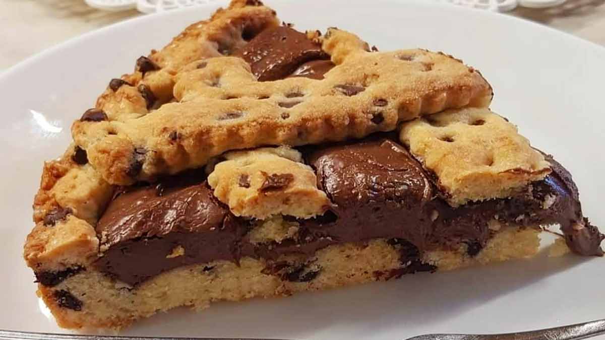 Tarte féérique au Nutella et pépites de chocolat,