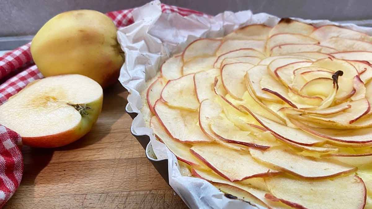 tarte aux pommes et à la crème