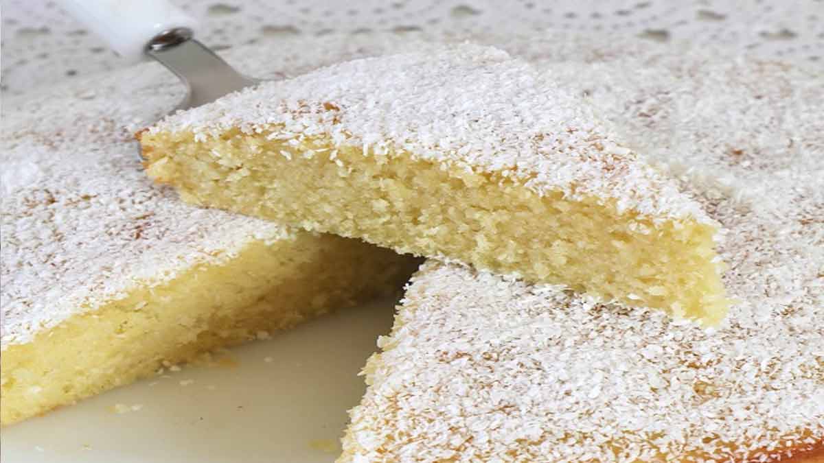 Gâteau moelleux à la noix de coco