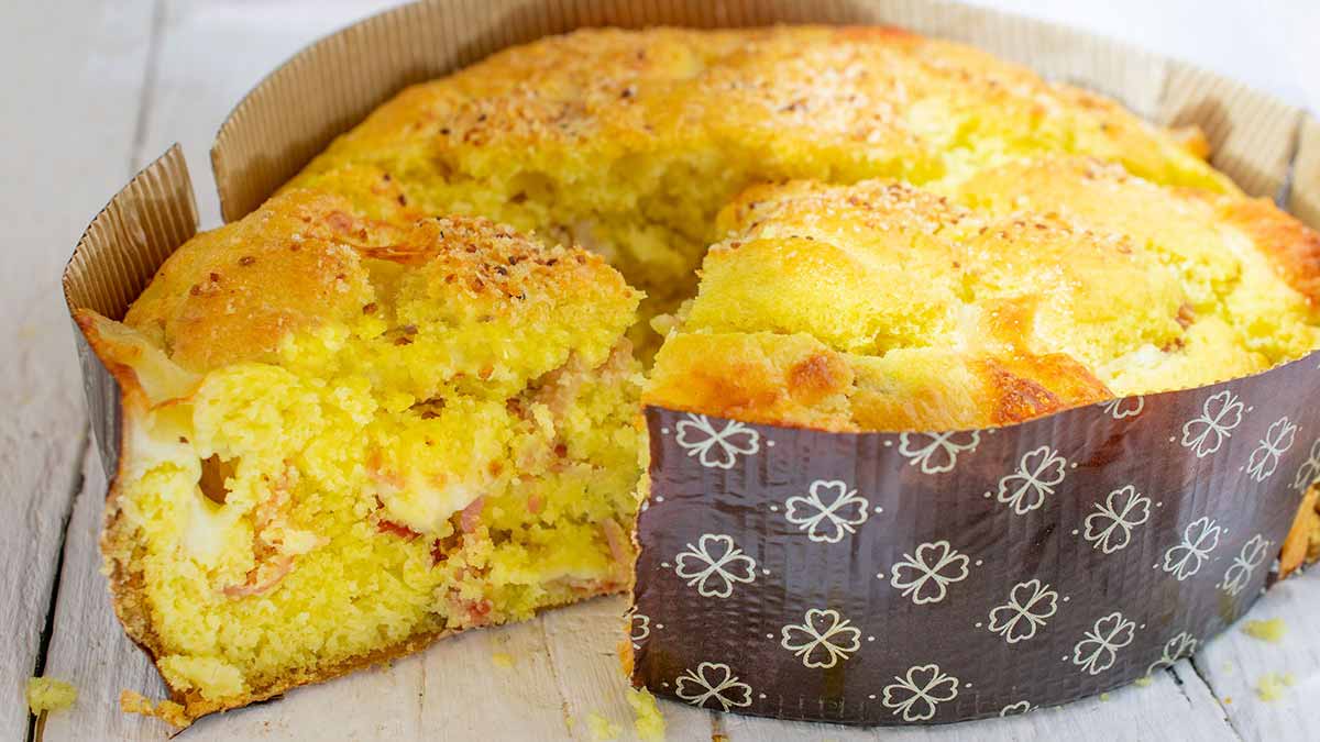 Panettone au jambon et mozzarella