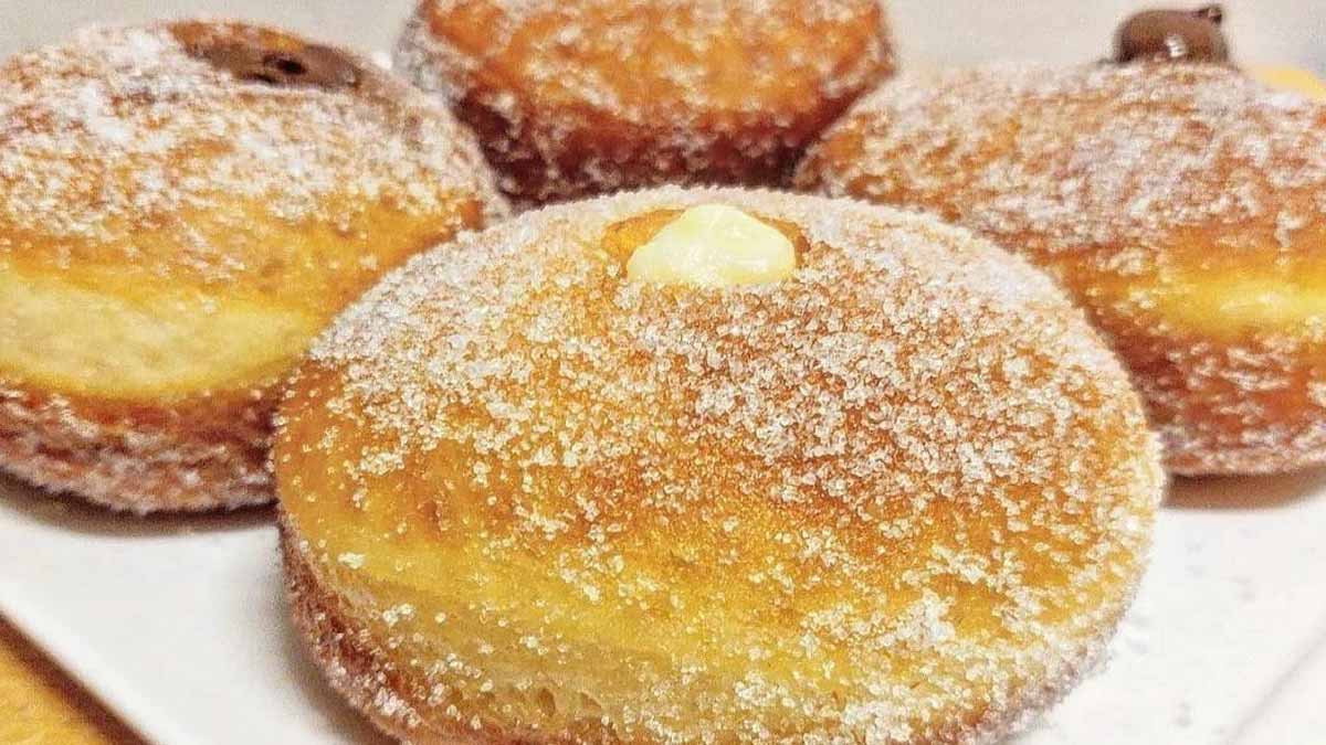 beignets farcis à la crème et au Nutella