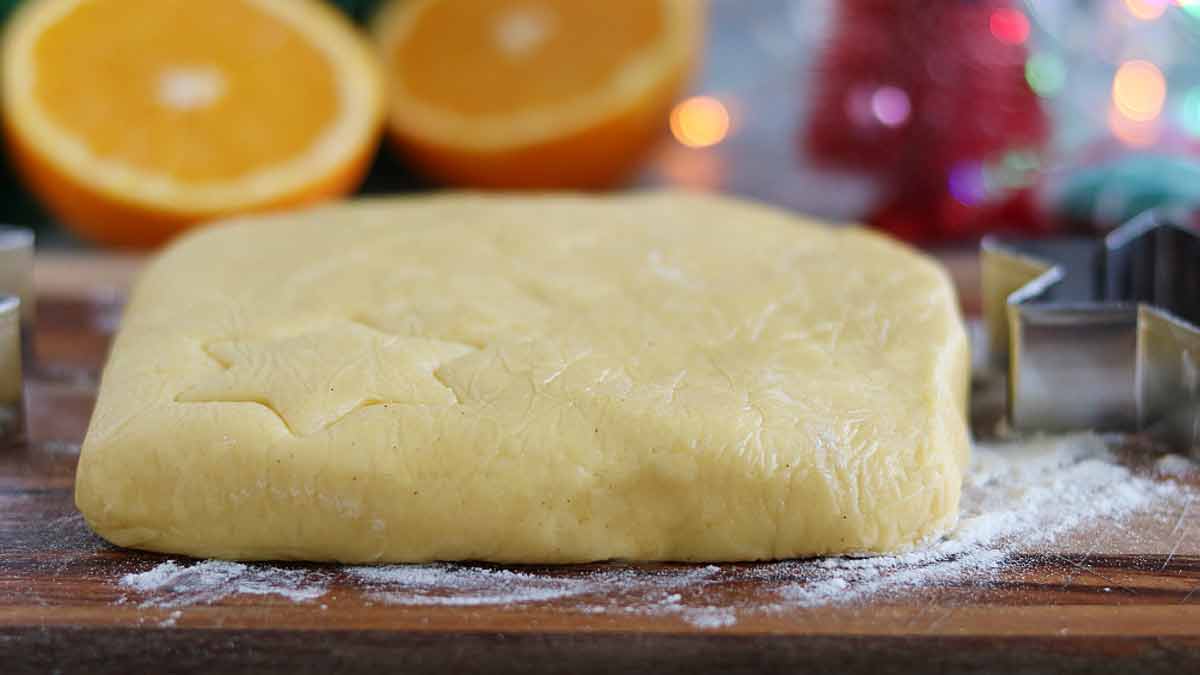 pâte brisée pour les biscuit de Noël