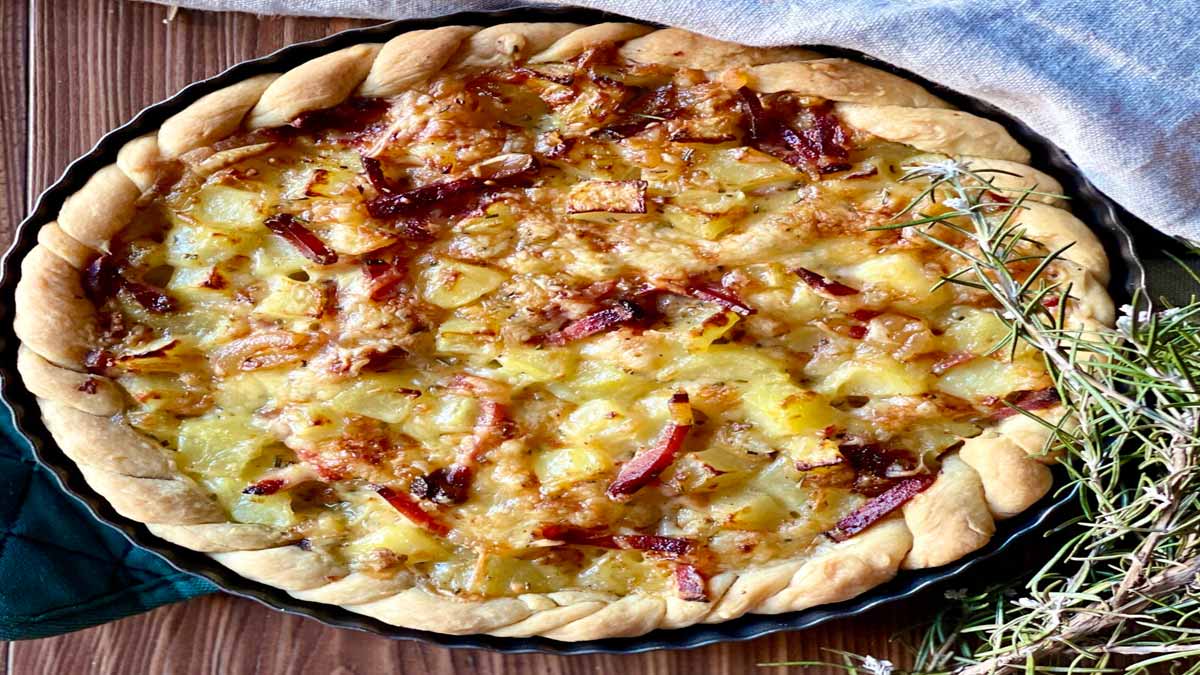 Tarte rustique aux pommes de terre et jambon