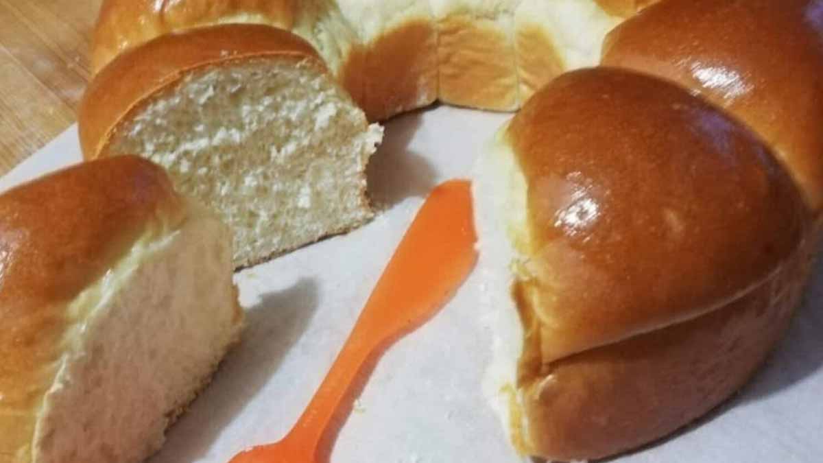 brioche très moelleuse garnie de confiture