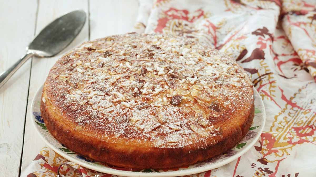 gâteau aux pommes et aux bananes