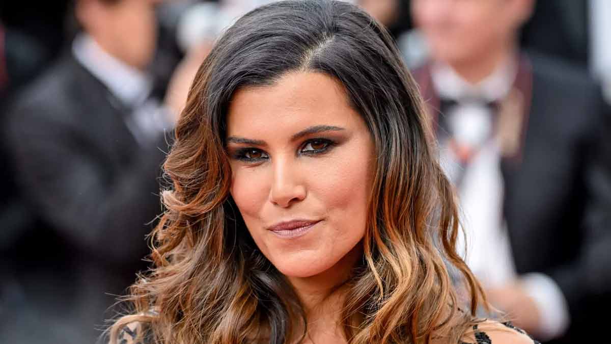 karine-ferri-une-maman-comblee-lanimatrice-devoile-le-prenom-de-son-troisieme-bebe