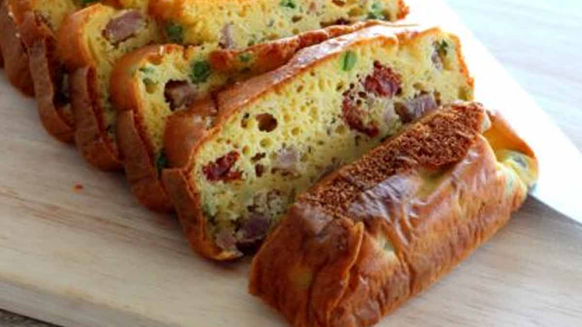 succulent-cake-de-fromage-frais-et-jambon-vendeen-moelleux-pour-les-fetes-de-debut-dannee