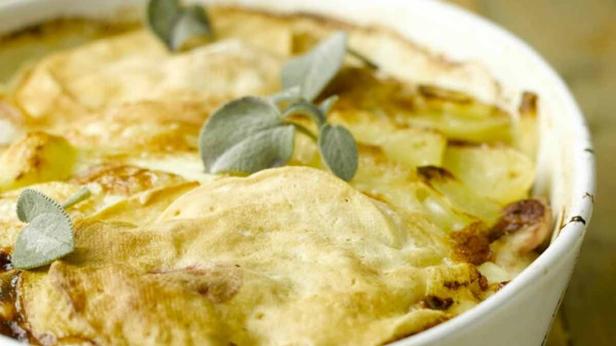 succulente-tartiflette-au-vin-blanc-une-recette-gourmande-pour-se-rechauffer-en-hiver