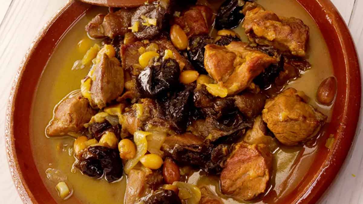 recette-du-delicieux-tajine-dagneau-aux-pruneaux