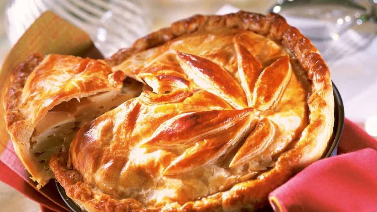 tourte-aux-pommes-de-terre-une-fusion-de-cremeux-delicat-et-de-fondant-rustique