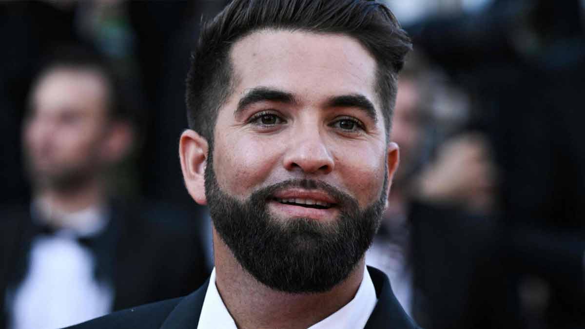 kendji-girac-blesse-le-chanteur-sort-enfin-du-silence-et-sadresse-a-son-public-pour-la-premiere-fois-depuis-le-drame