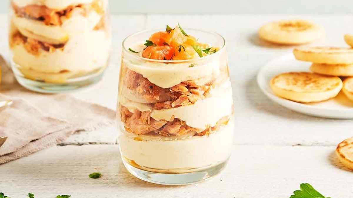 mini-tiramisu-au-saumon-et-aromates-une-recette-pour-egayer-vos-papilles